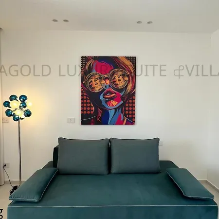 Πανσιόν Alba Gold Luxury & 4*