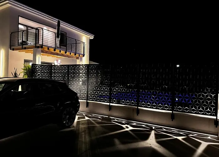 Pensión Alba Gold Luxury & 4*