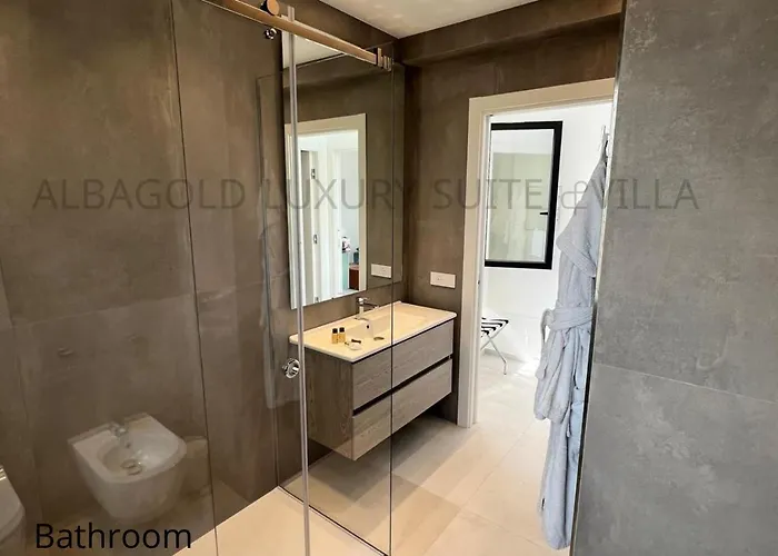 Alba Gold Luxury & Πανσιόν