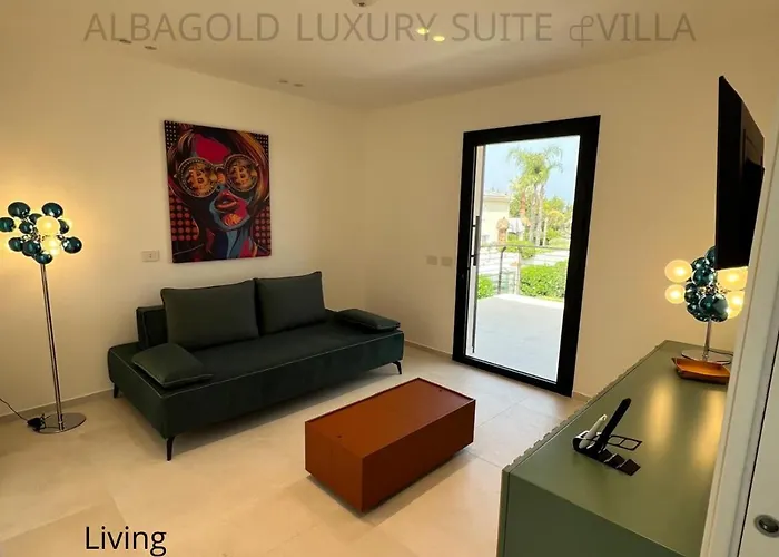 Πανσιόν Alba Gold Luxury &